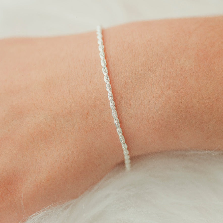 PULSEIRA DE PRATA CORDÃO BAIANO HUMANIZADA